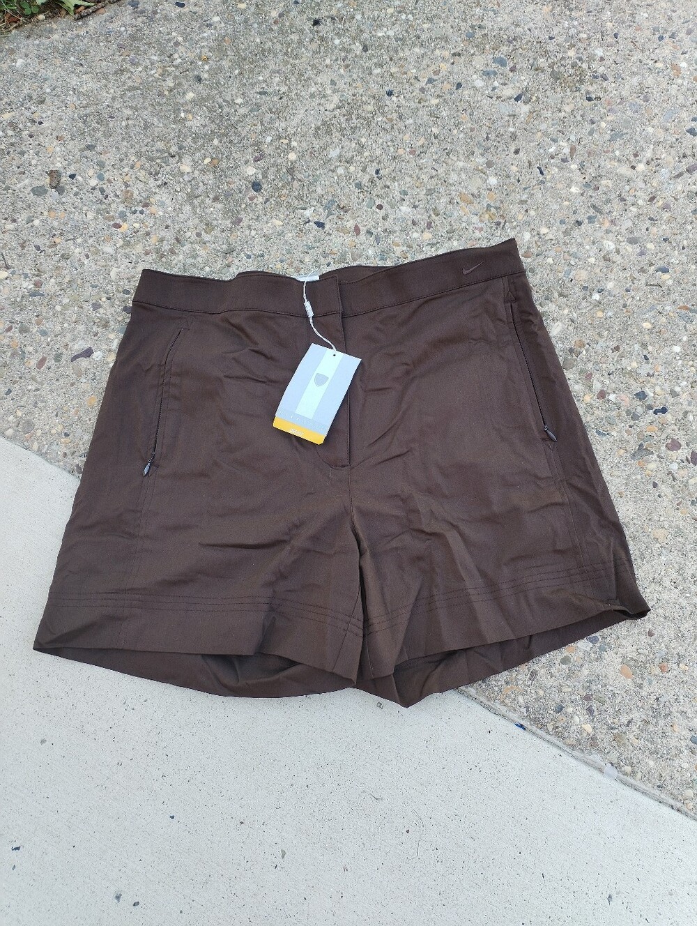 Nike Brown Bermuda Shorts Casual Cotton Blend size 10
